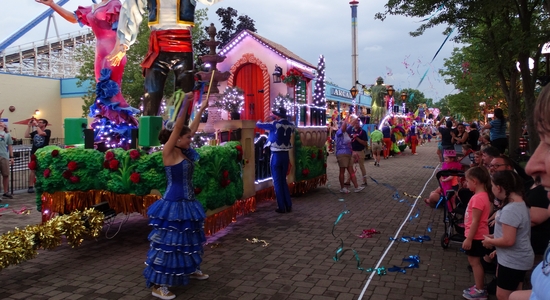 Spectacle of Color Parade