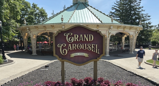 Grand Carousel