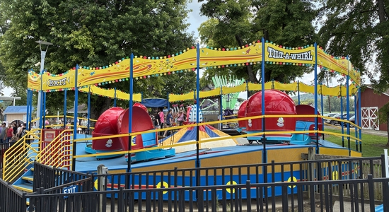 Tilt-A-Whirl