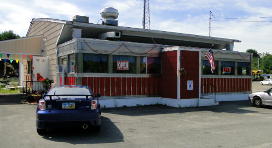 Cherri's State Line Diner