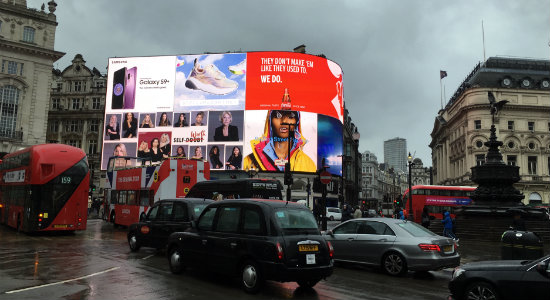 Piccadilly Circus