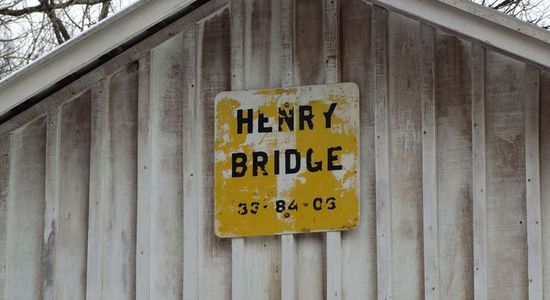 Henry Covered Bridge