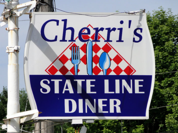 Cherri's State Line Diner