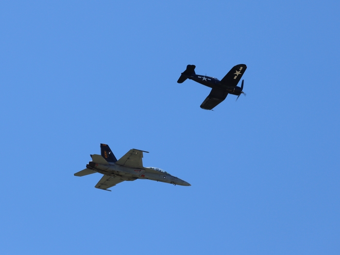 F/A-18 Super Hornet & FG-1D Corsair