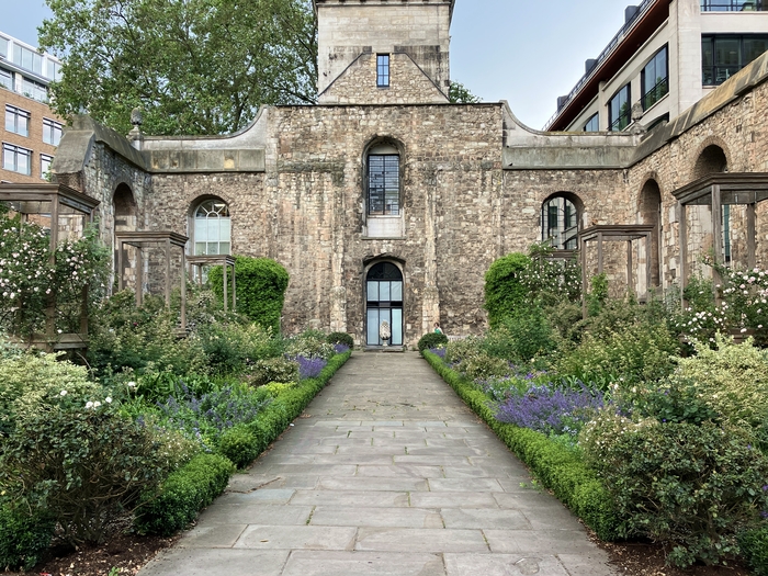 Christ Church Greyfriars Garden