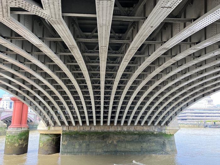 Blackfriars Bridge