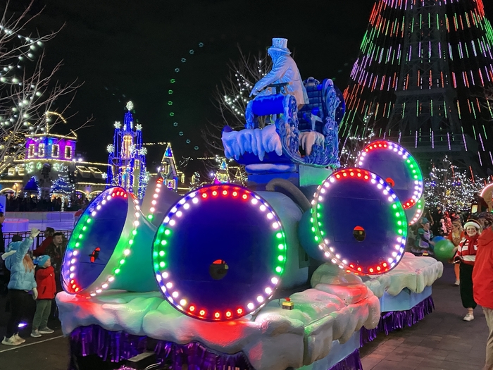 Wonderland Parade