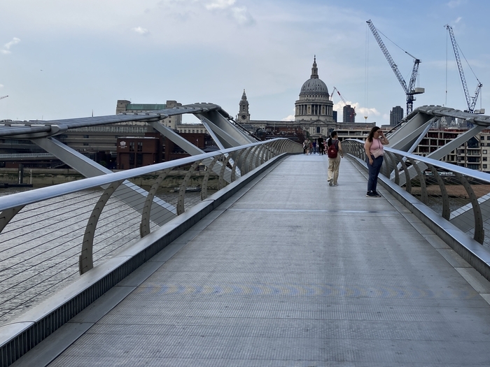 Millennium Bridge