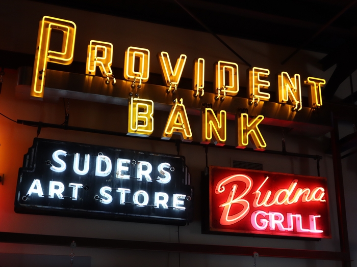 American Sign Museum