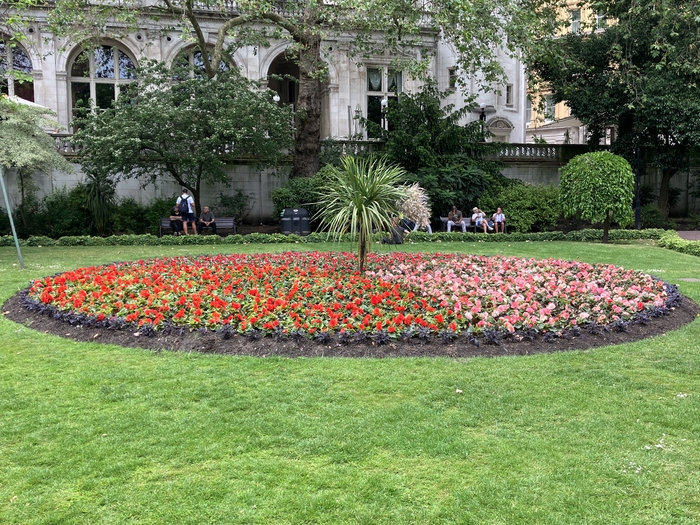 Whitehall Gardens