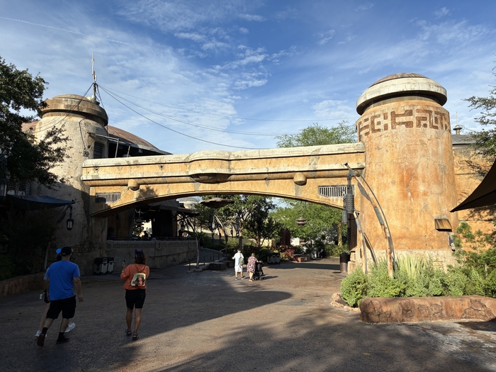 Star Wars: Galaxy's Edge