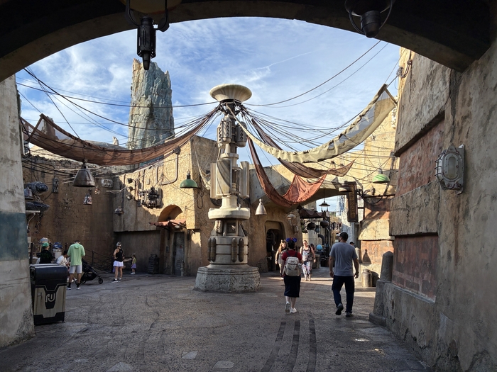 Star Wars: Galaxy's Edge