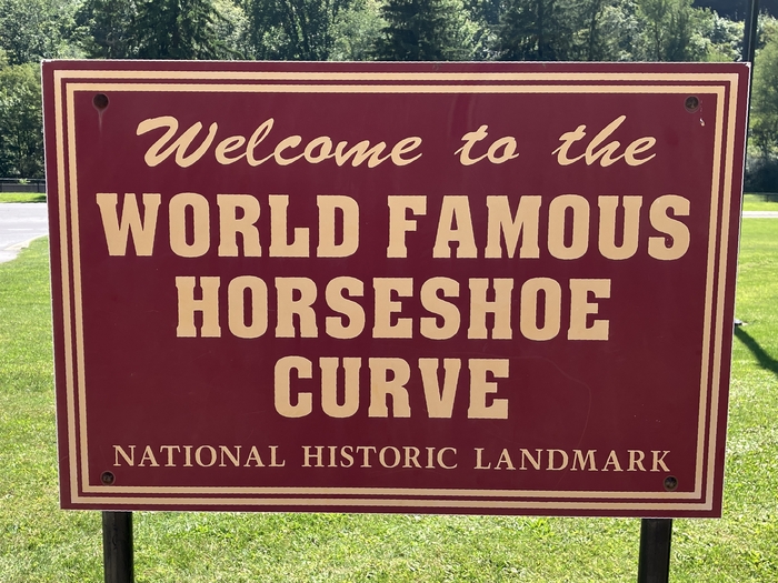Horseshoe Curve