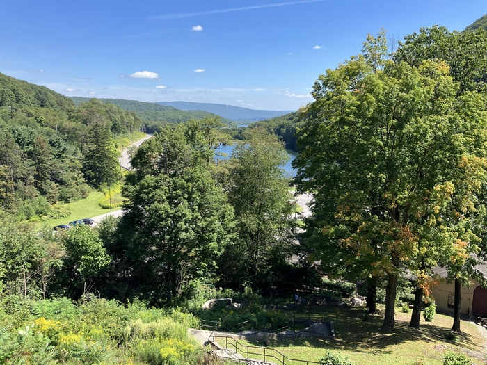 Horseshoe Curve